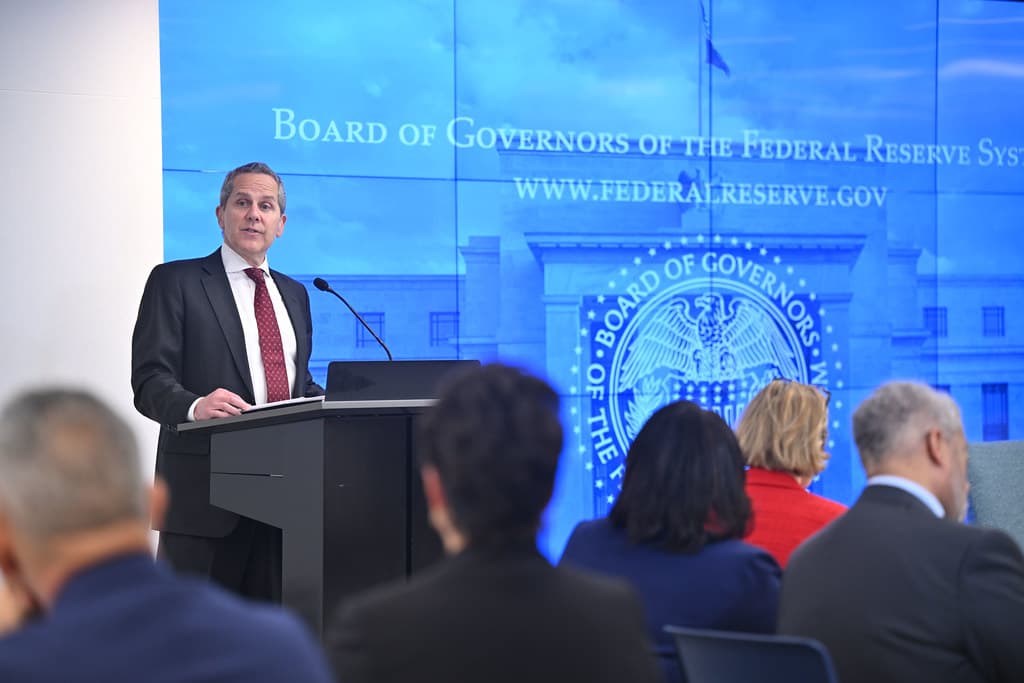 A Fed Rate Hike in 2026? Why Wall Street Suddenly Flipped the Script